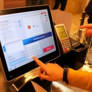 Зам.-управителка на магазин в Кърджали обра касата му,поверена й я да я пази