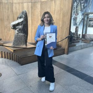 Елена Петрова от клуб „Историкон“ доказва, че мечтите се постигат с постоянство