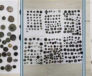 Старинни монети и предмети, скрити сред зеленчуци в полуремарке, задържаха на Капитан Андреево