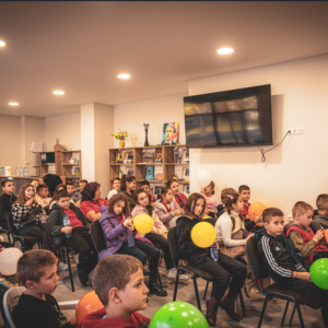 ТИЦ Кърджали отбеляза Деня на четенето с литературен празник за ученици и читатели