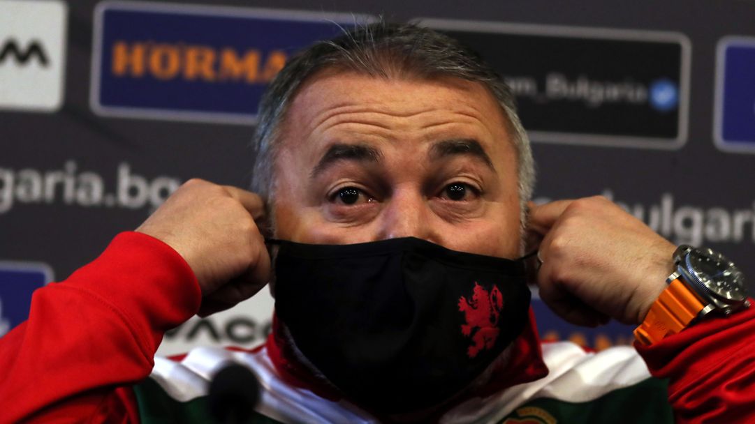 Пресконференция на Ясен Петров преди срещата квалификация България-Швейцария